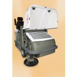 Comac CS100 D dízelmotoros ipari seprőgép