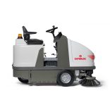 Comac CS80 B vezetőüléses akkumulátoros ipari seprőgép