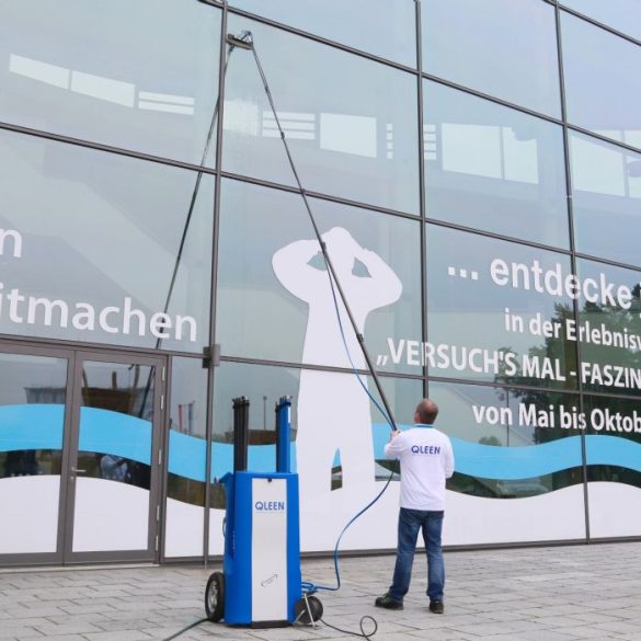 QLEEN DISY Elektro lágyvizes ablak és napelemtisztító szett